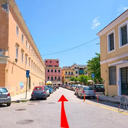 Апартаменты Paradosiakon Corfu Town *