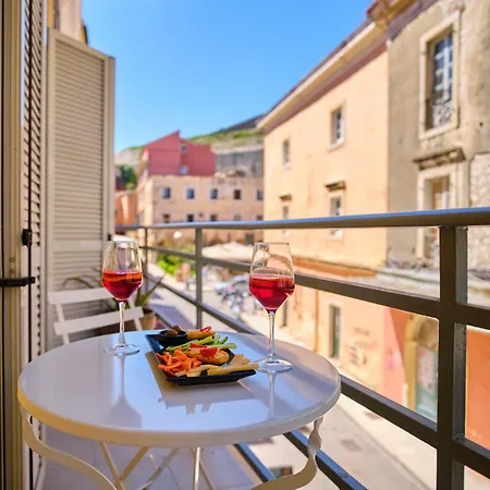 Paradosiakon Corfu Town Апартаменты Corfu (city)